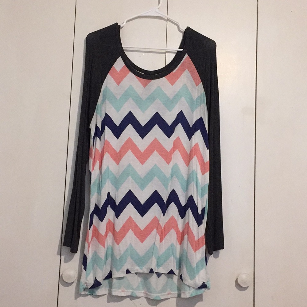 Rue21 chevron long sleeve shirt